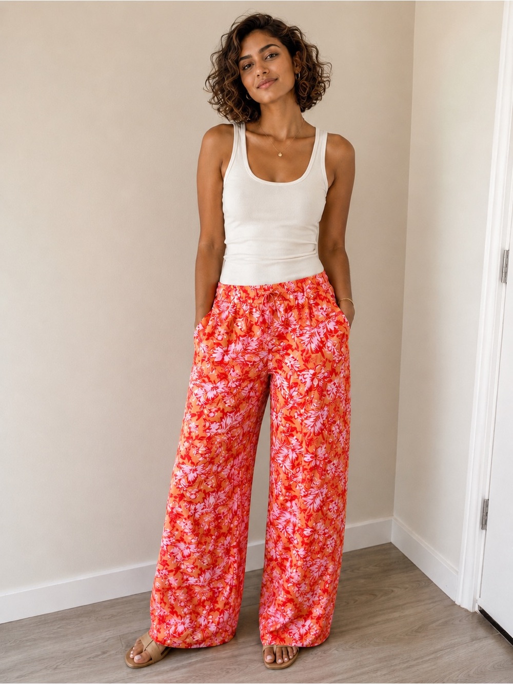SOLD✅ Forever 21 Orange and Pink Tropical Wide-Leg Pants with pockets M